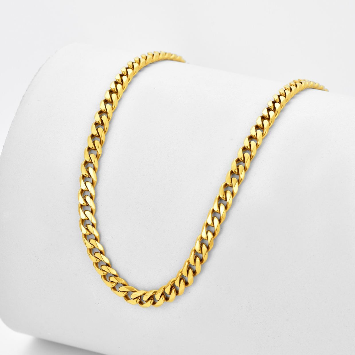 6mm Thick Cuban Chain Necklace in 18K Gold Plated