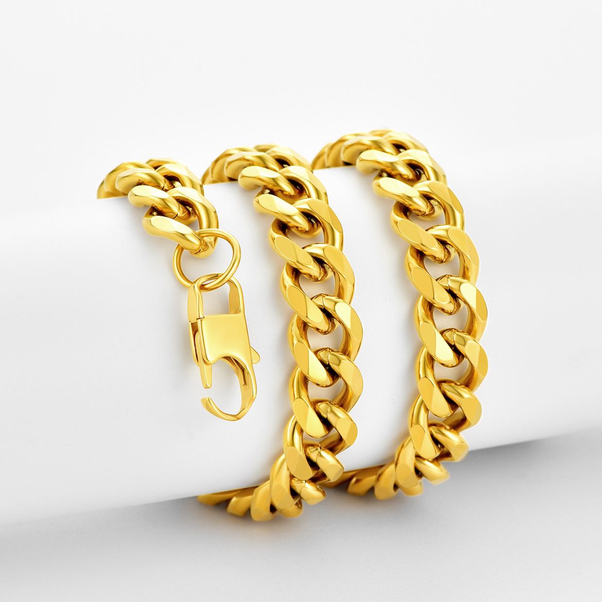 12mm Thick Cuban Chain Necklace in 18K Gold Plated