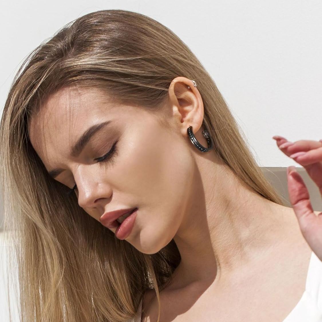 Sparkly Hoop Earrings with Cubic Zirconia Inlaid  for Women