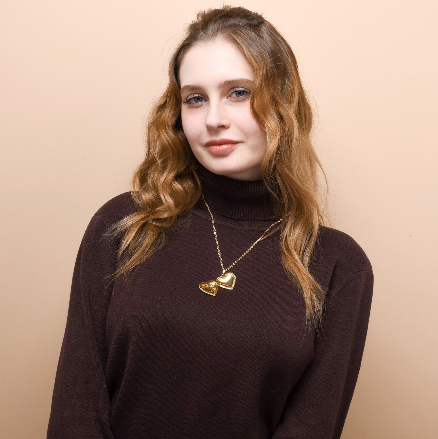 18K Gold Plated Heart Photo Locket Necklace