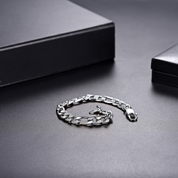 7.5mm Stainless Steel Figro Bracelet