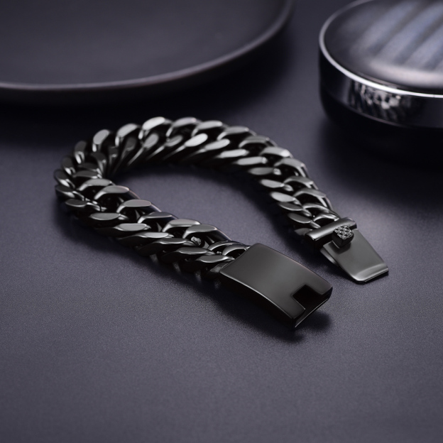 Black Cuban bracelet  clasp detail