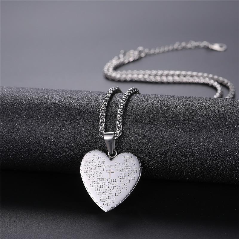  Lord's Prayer Heart Pendant Close-Up 