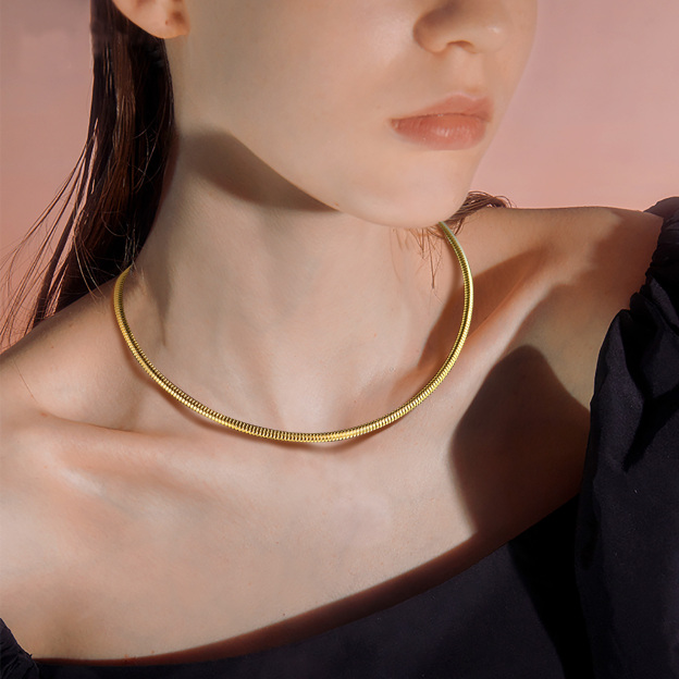 Snake Chain Herringbone Short Necklaces