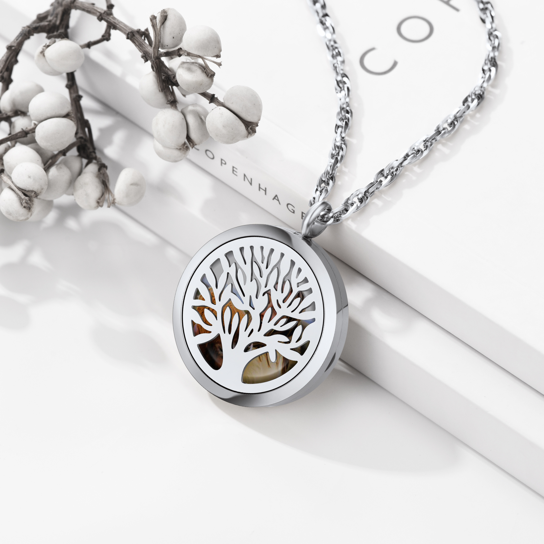 Tree of Life Locket Perfume Necklace handle