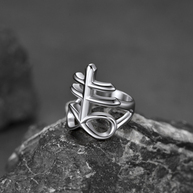 Stainless Cross Ring Size 14