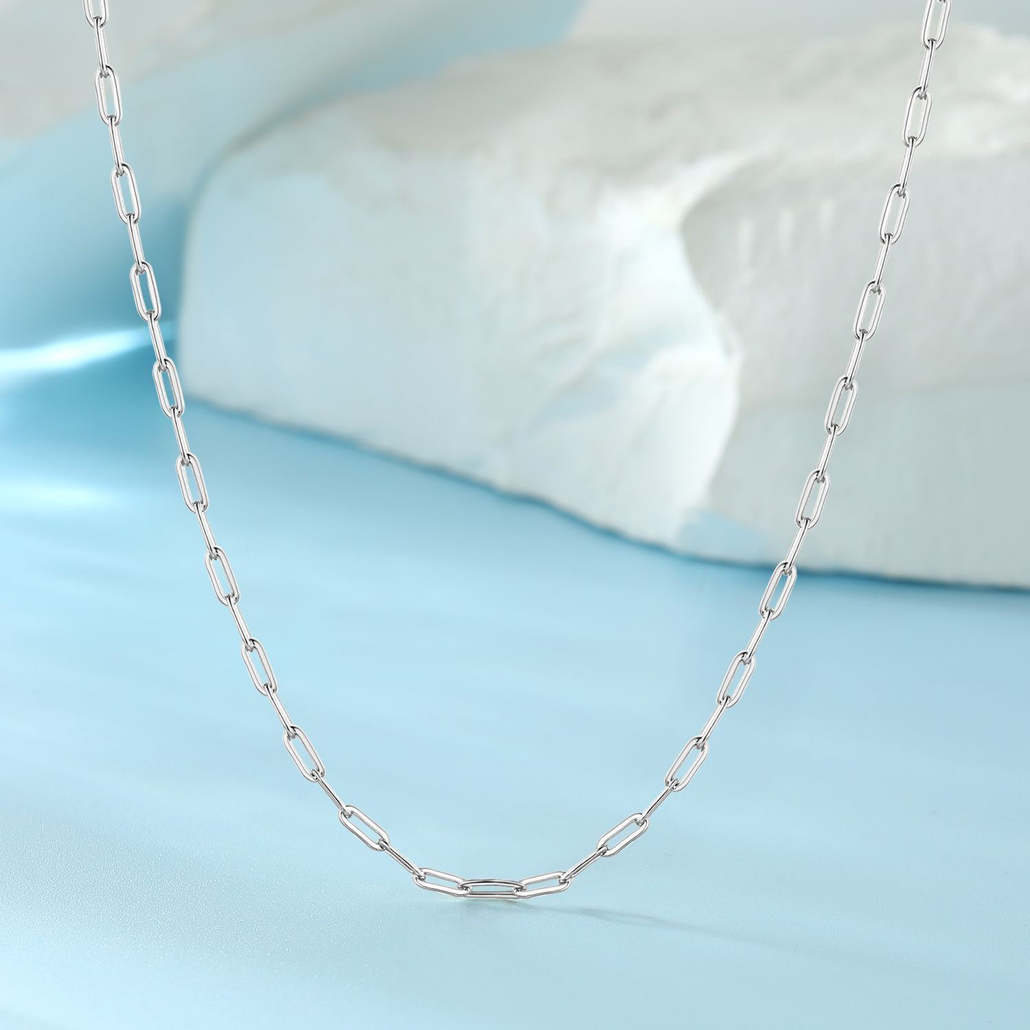 1.7mm Gold Paperclip Chain Necklace