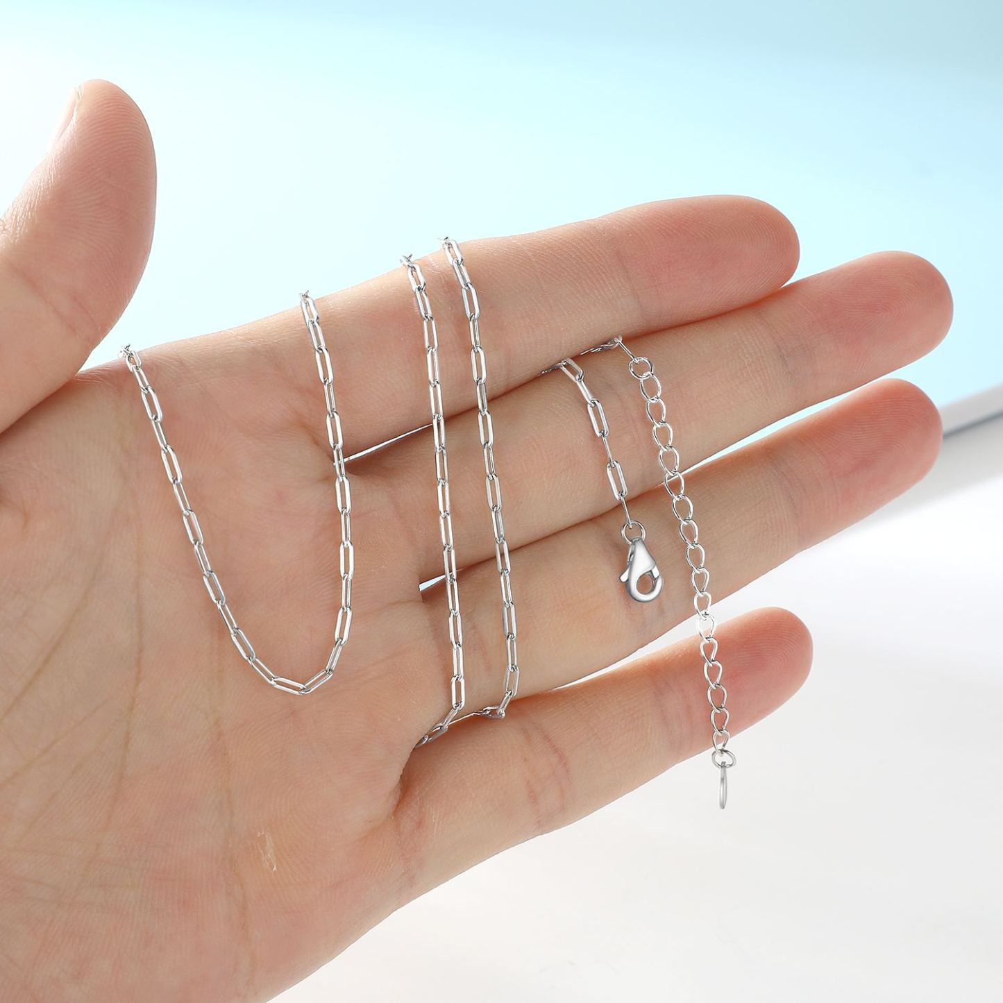 1.7mm Gold Paperclip Chain Necklace