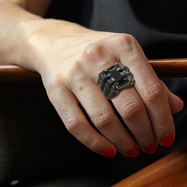 Gothic Biker Dragon Claw Ring