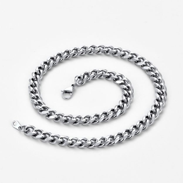 Cuban Link Chain Spiral Display with Clasp