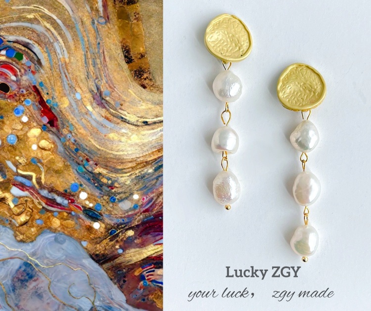 Pearl metal light luxury stud earrings