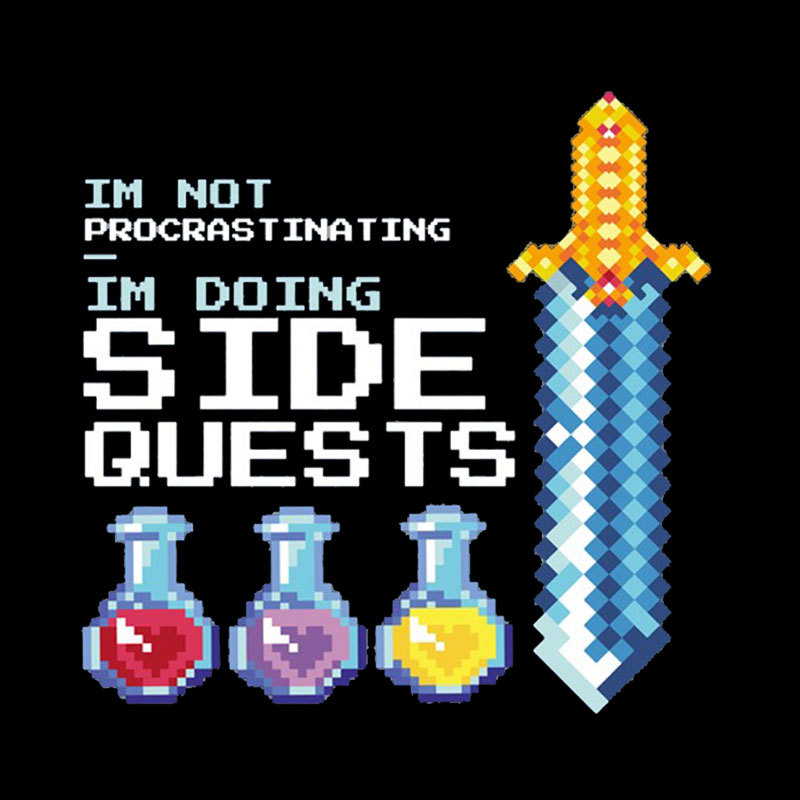 I'm Doing Side Quests Geek T-Shirt