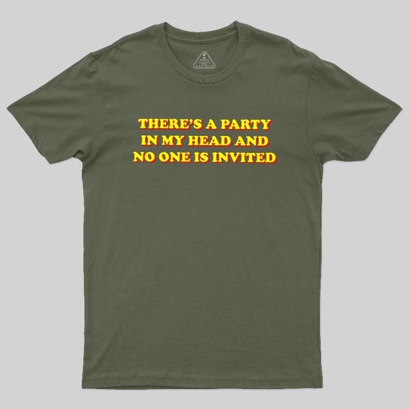 Solitude Is Bliss Geek T-Shirt