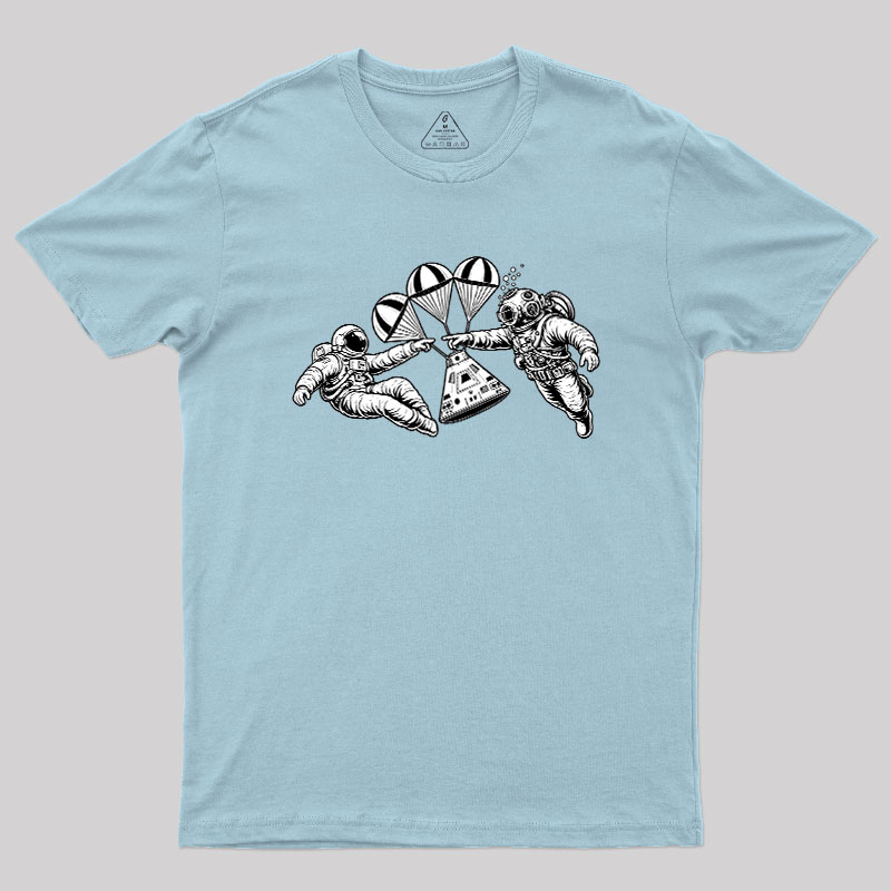 Artemis II Mission Geek T-Shirt