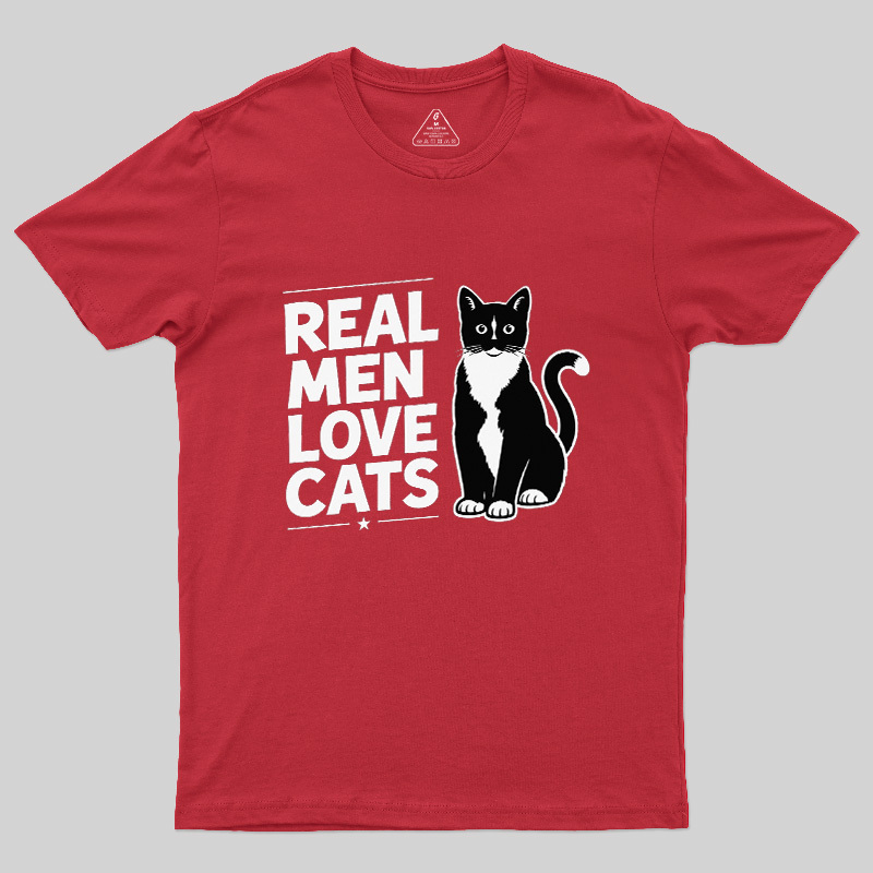 Real Men Love Cats Geek T-Shirt
