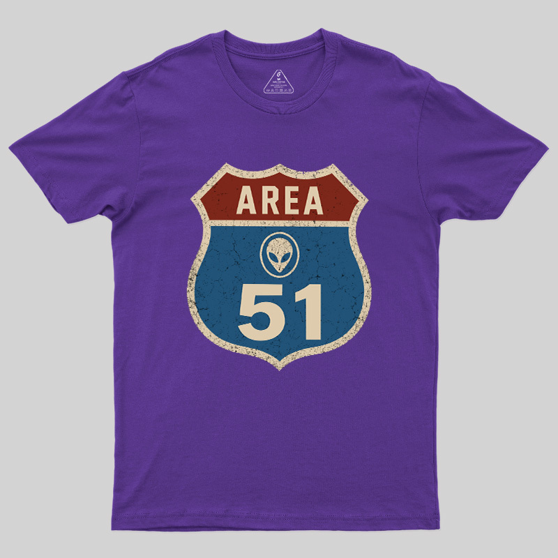 Secret Desert Alien Outpost Geek T-Shirt