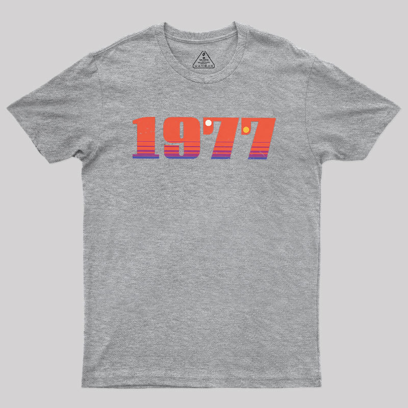 1977 Sunset Geek T-Shirt