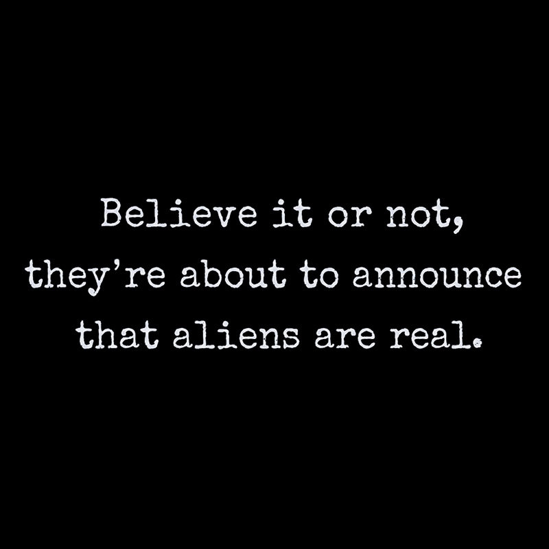 Announcing Aliens Are Real Geek T-Shirt