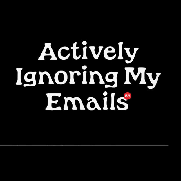 Actively Ignoring My Emails Geek T-Shirt