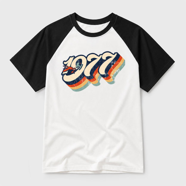 1977 Vintage Geek Retro Raglan T-Shirt