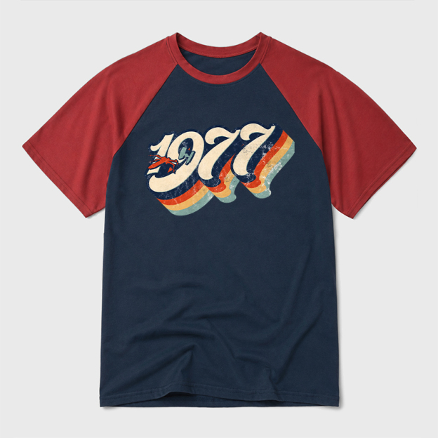 1977 Vintage Geek Retro Raglan T-Shirt