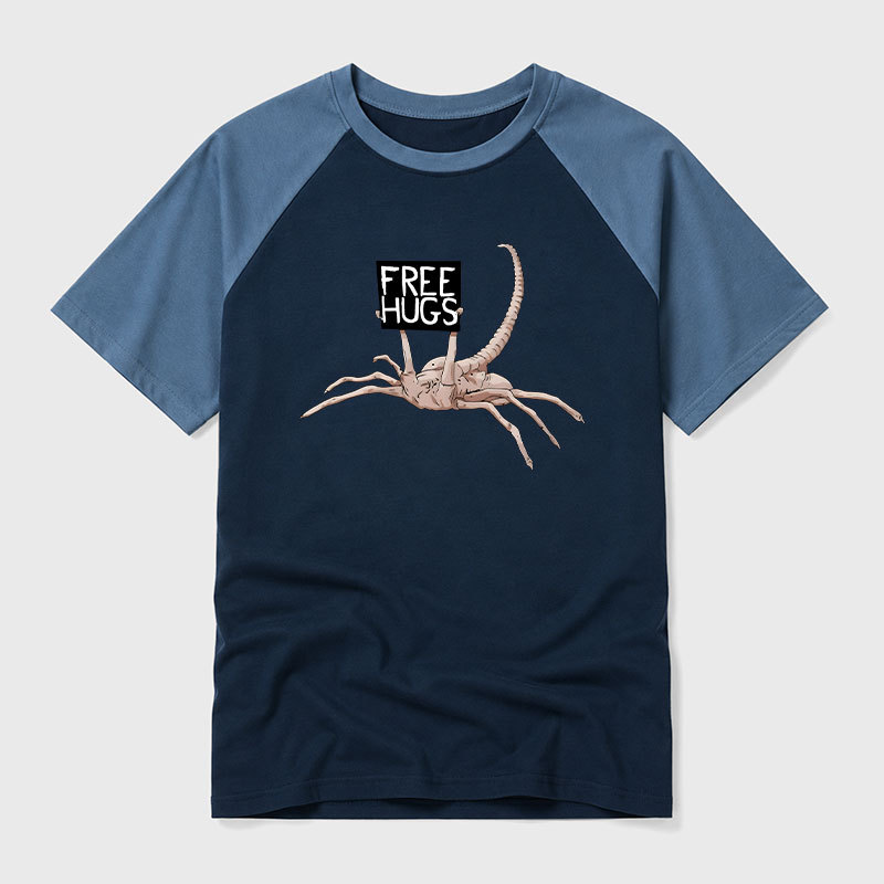 FreeHugs-Alien Xenomorph Geek Retro Raglan T-Shirt