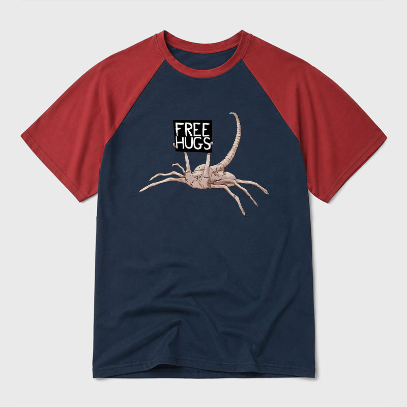 FreeHugs-Alien Xenomorph Geek Retro Raglan T-Shirt