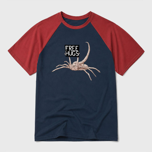 FreeHugs-Alien Xenomorph Geek Retro Raglan T-Shirt