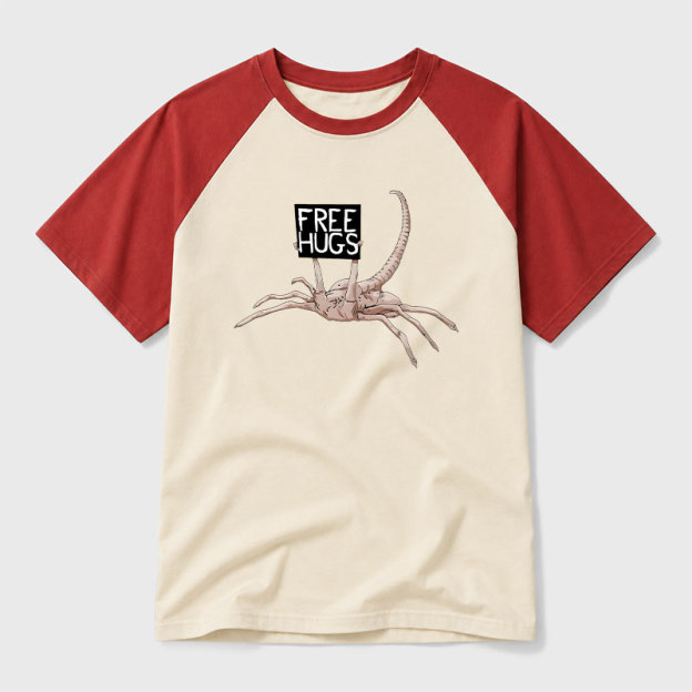 FreeHugs-Alien Xenomorph Geek Retro Raglan T-Shirt