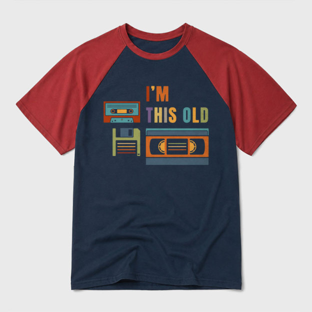 Im This Old Vintage Geek Retro Raglan T-Shirt