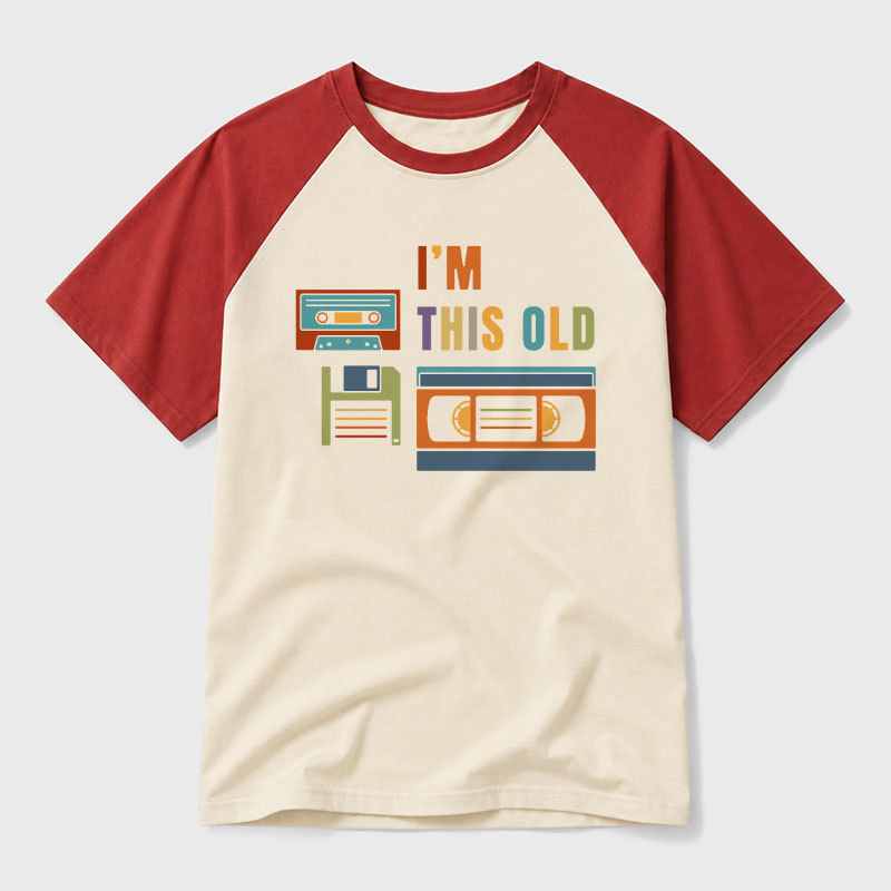 Im This Old Vintage Geek Retro Raglan T-Shirt