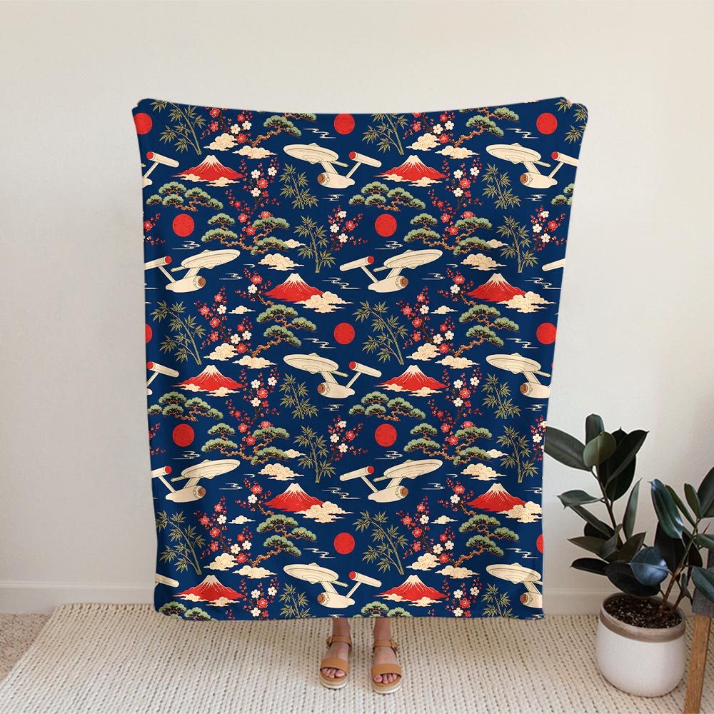 Sci-Fi Spaceship Ukiyo-e Style Flannel Throw Blanket 