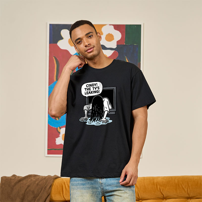 Cindy The Tv Leaking Geek T-Shirt