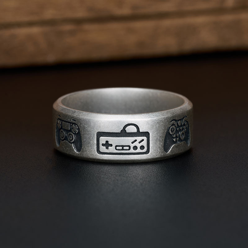 Game Controller Geek Silver Band Ring