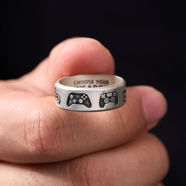 Game Controller Geek Silver Band Ring