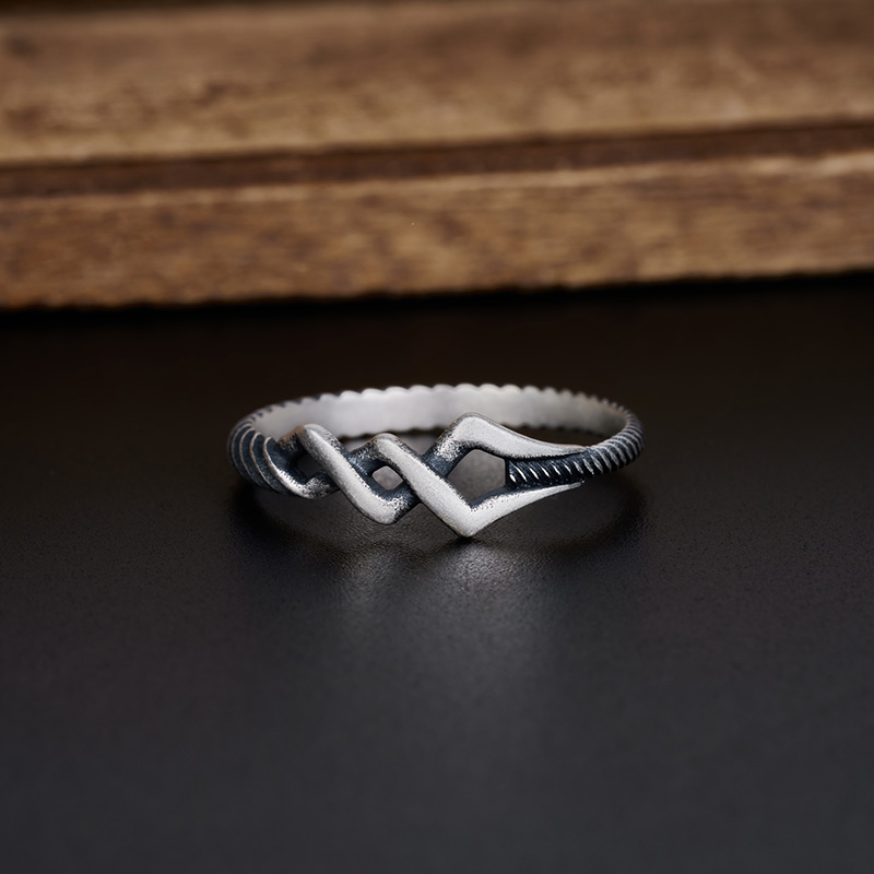 Longinus Geek Silver Band Ring