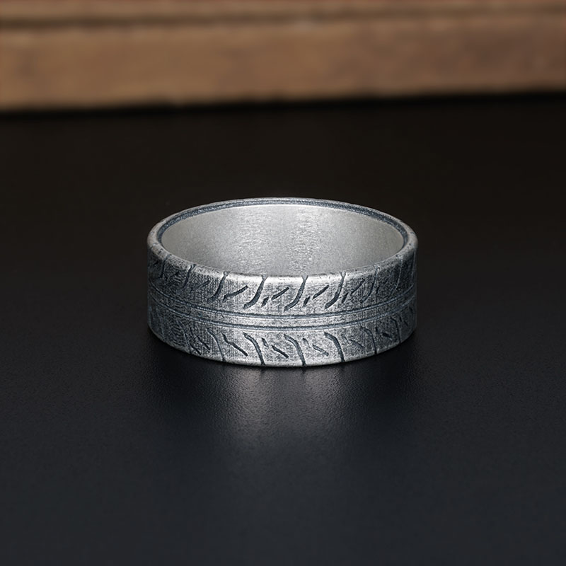 Metal Tires Geek Silver Band Ring