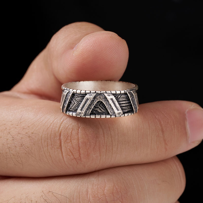 Step Board Technology Geek Silver Band Ring