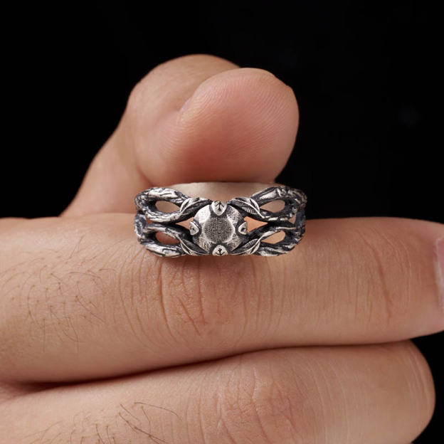 Elven Peridot Geek Silver Band Ring