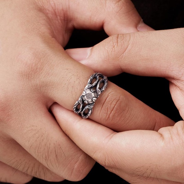 Elven Peridot Geek Silver Band Ring