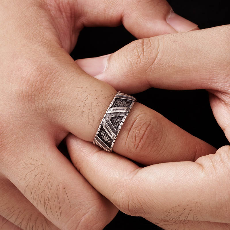 Step Board Technology Geek Silver Band Ring