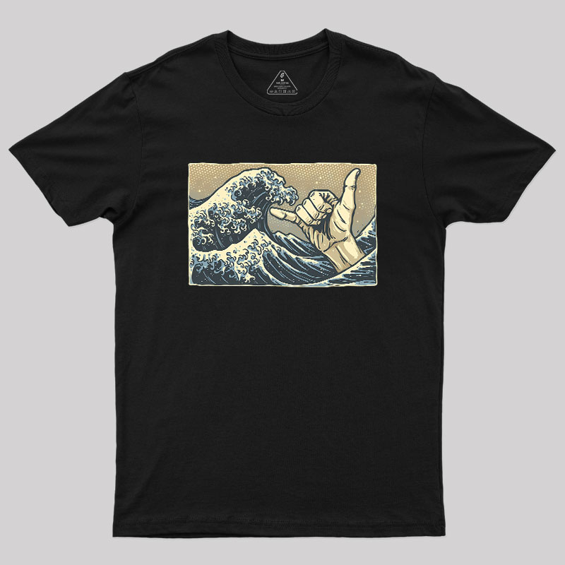 Catch Some Waves Geek T-Shirt