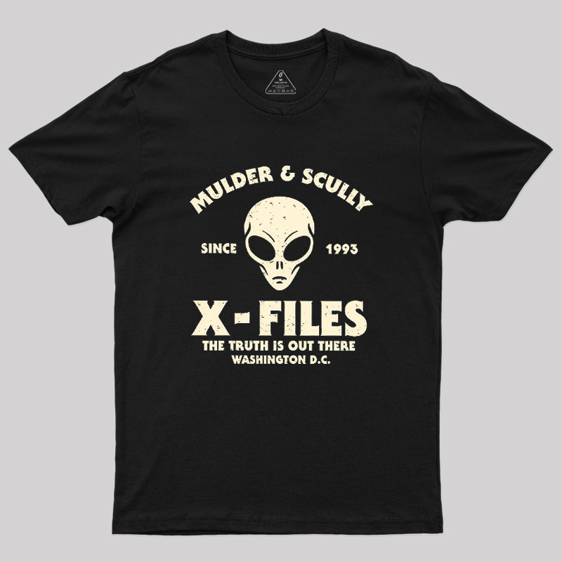 Mulder & Scully Geek T-Shirt