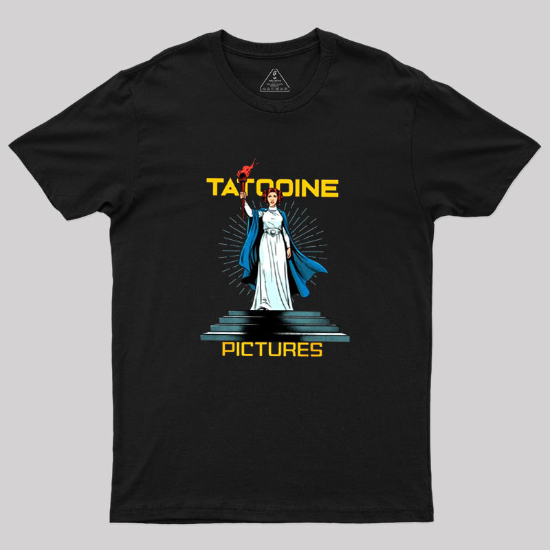 Tatooine Pictures Geek T-Shirt