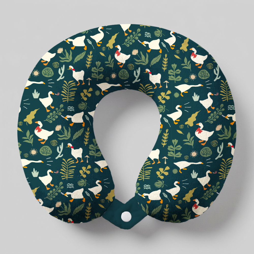 Goose Geek U-Shaped Travel Pillow