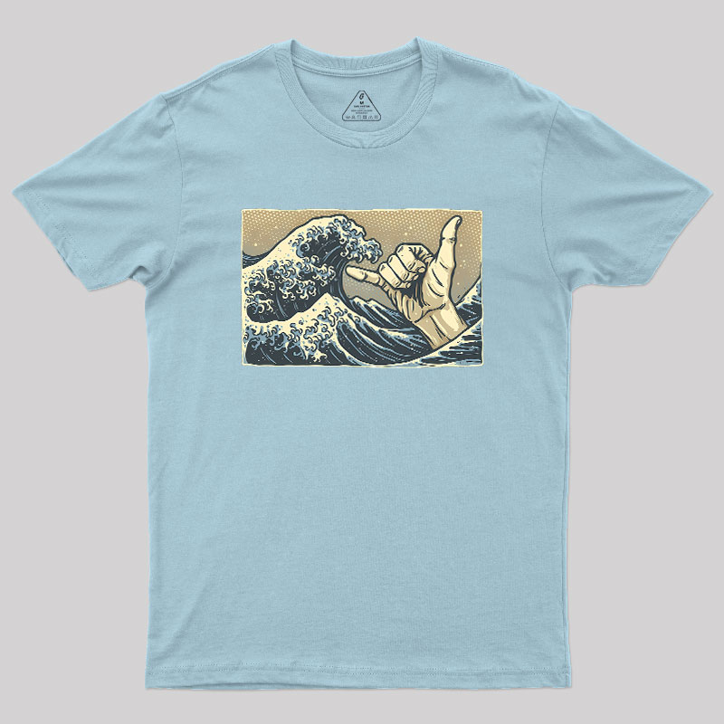 Catch Some Waves Geek T-Shirt