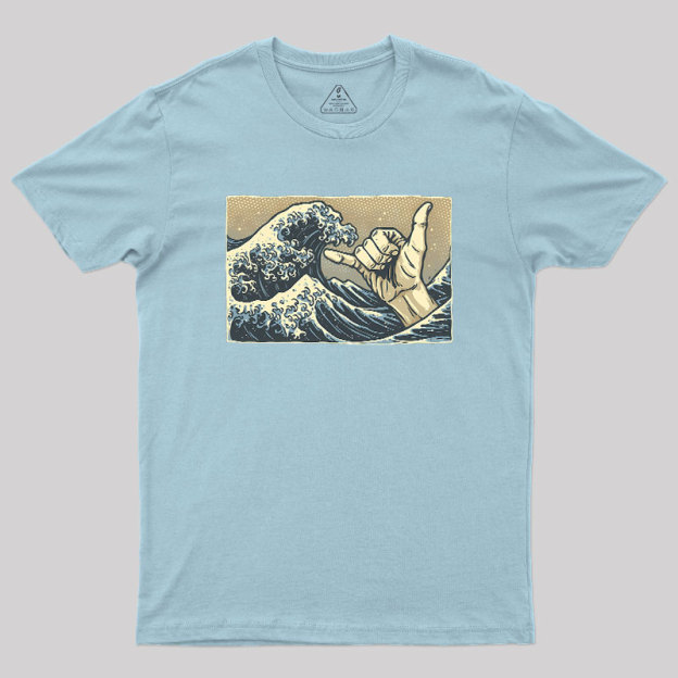 Catch Some Waves Geek T-Shirt
