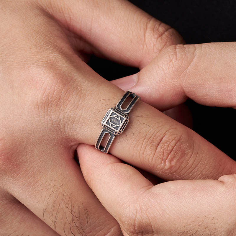 Fantasy Dwarf Geek Silver Band Ring