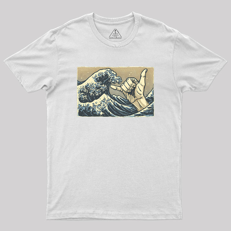 Catch Some Waves Geek T-Shirt
