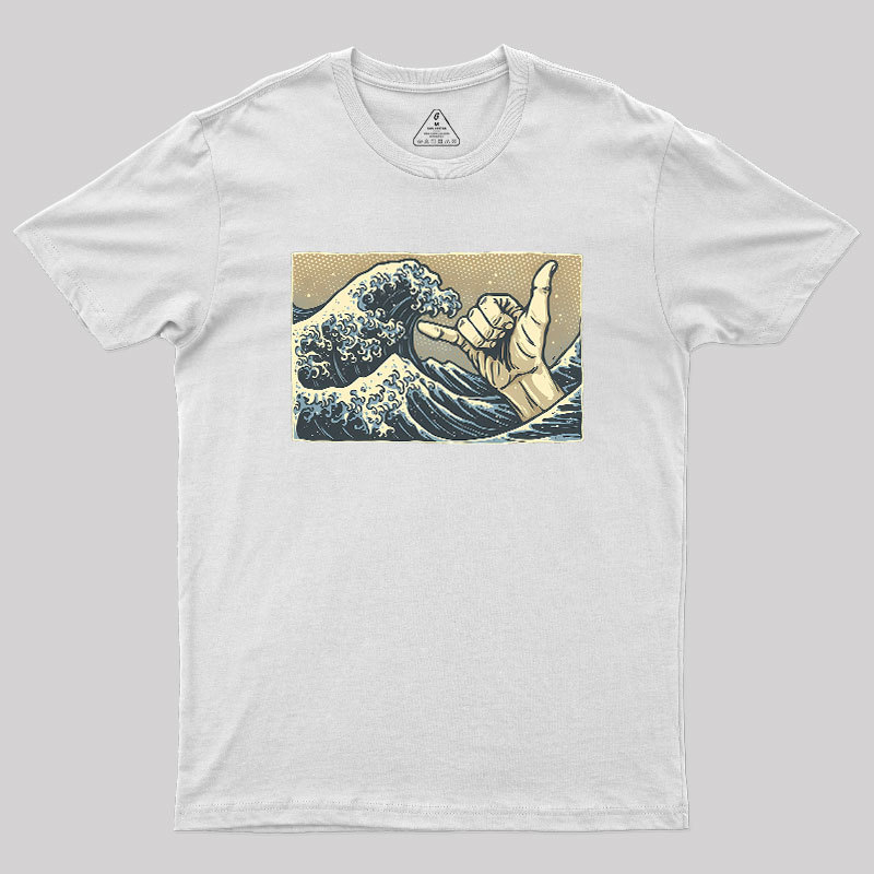Catch Some Waves Geek T-Shirt